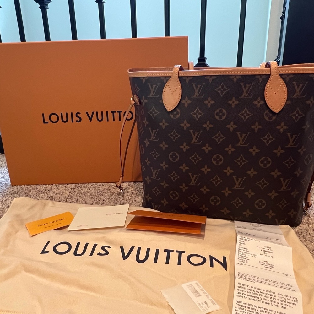 Louis Vuitton Monogram Neverfull MM AUTHENTIC with receipt purchase & organizer